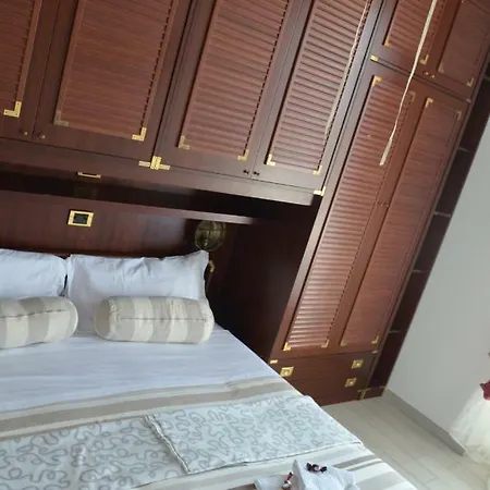 Pensionat La Muraria 3*