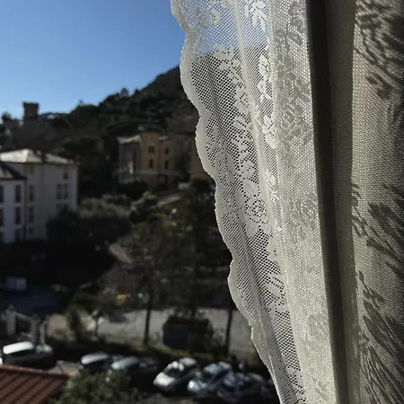 بيت ضيافة La Muraria مونتيروسّو ال ماري